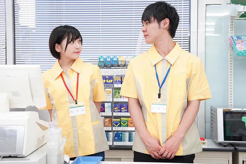 Bí mật vụng trộm anh xã khi đi làm thêm ở cửa hàng tiện lợi
